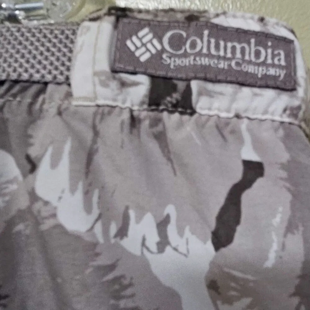 Columbia Floral Skirt with Belt Women's Plus Size 2X Gray Hiking Athleisure